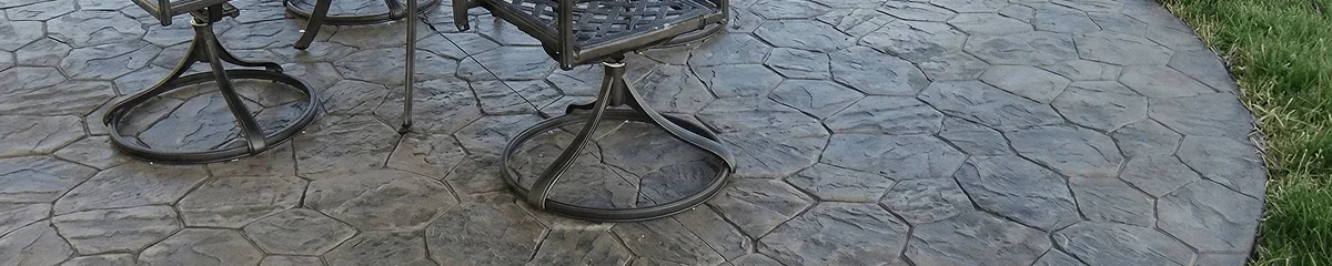 Garden relaxation area with professionally installed stone flooring in Sarasota FL